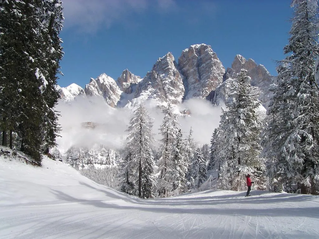 Villa Olimpia - Stayincortina Cortina d'Ampezzo Italy